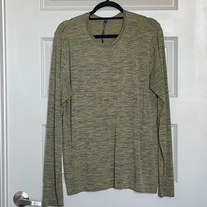 Lululemon Metal Vent Tech LS